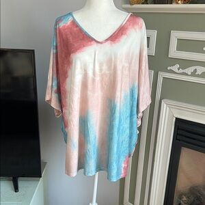 BloomChic Red and Blue Tie-Dye Top